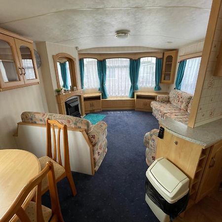 Tessas Caravan Breaks 3 Hotel Chapel Saint Leonards Exterior photo