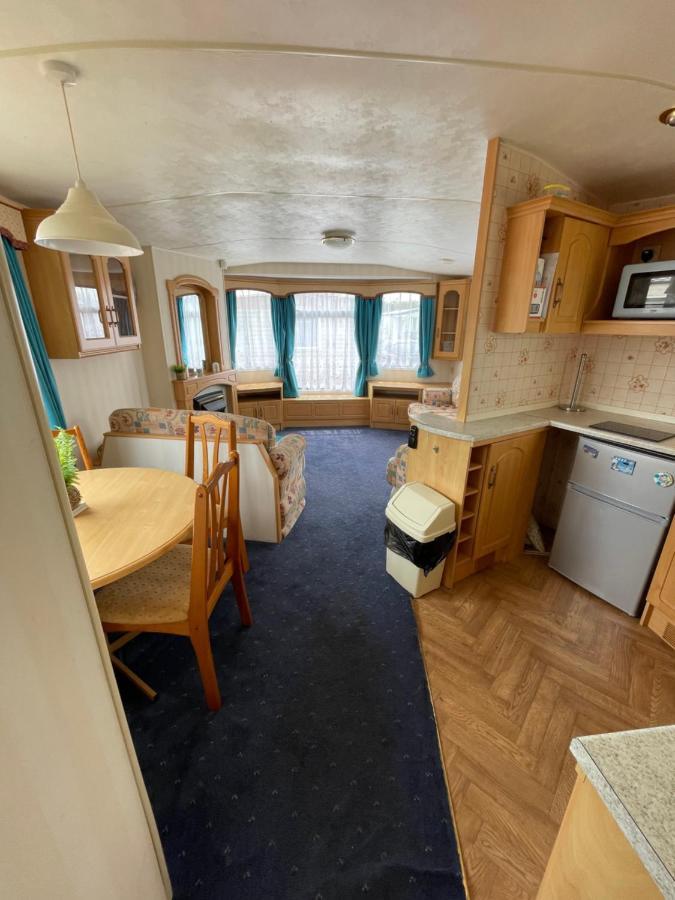 Tessas Caravan Breaks 3 Hotel Chapel Saint Leonards Exterior photo